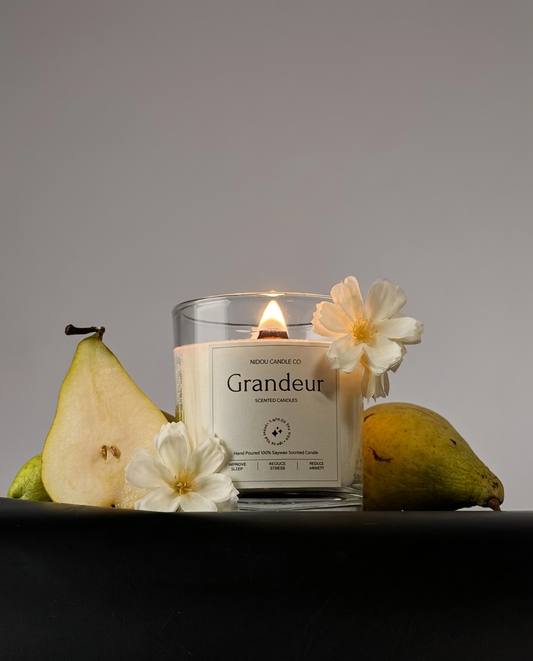 Grandeur-English Pear & Freesia Candle
